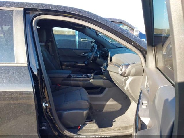 2026 CHEVROLET EQUINOX AWD LT 5