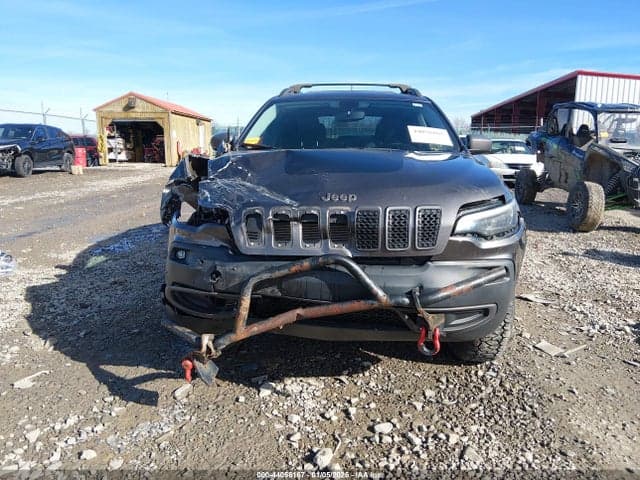 2019 JEEP CHEROKEE TRAILHAWK 4X4 13