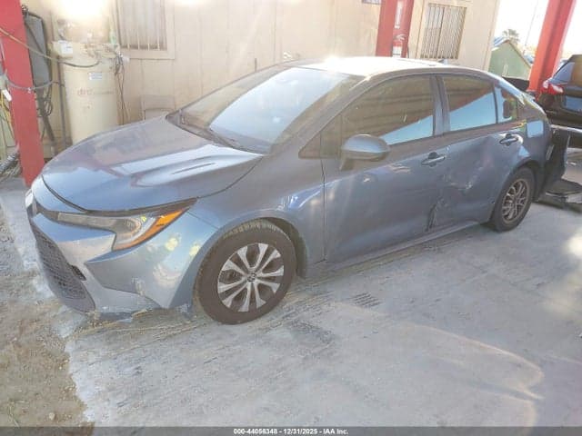 2022 TOYOTA COROLLA HYBRID LE 2