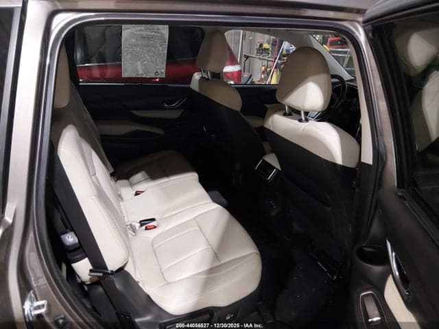 2021 SUBARU ASCENT LIMITED 8