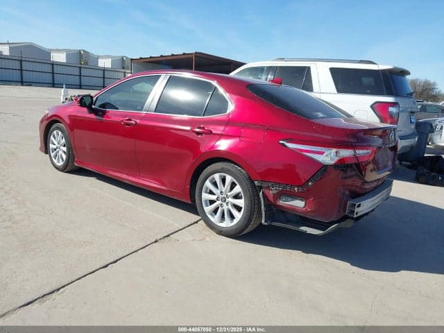 2020 TOYOTA CAMRY LE 3