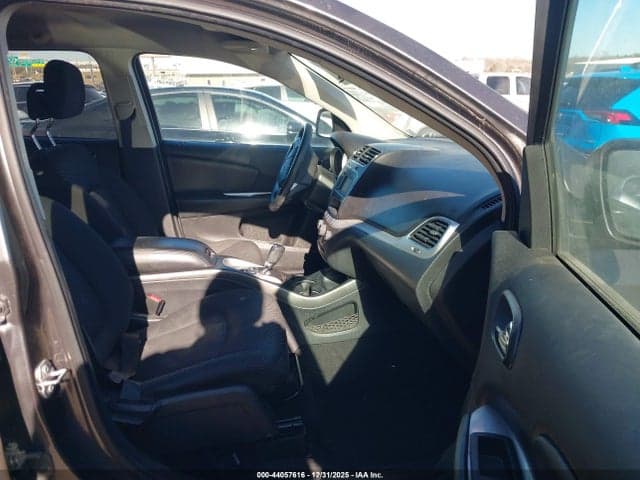 2018 DODGE JOURNEY SE 5