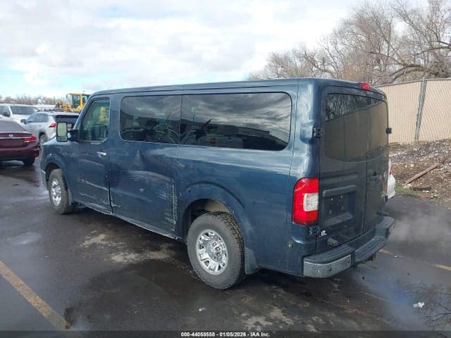 2017 NISSAN NV PASSENGER NV3500 HD SL V8 3