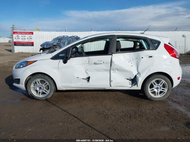 2018 FORD FIESTA SE 14