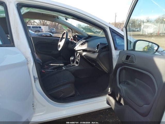 2018 FORD FIESTA SE 5