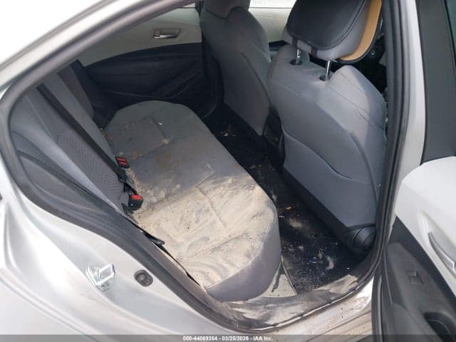2021 TOYOTA COROLLA SE 8