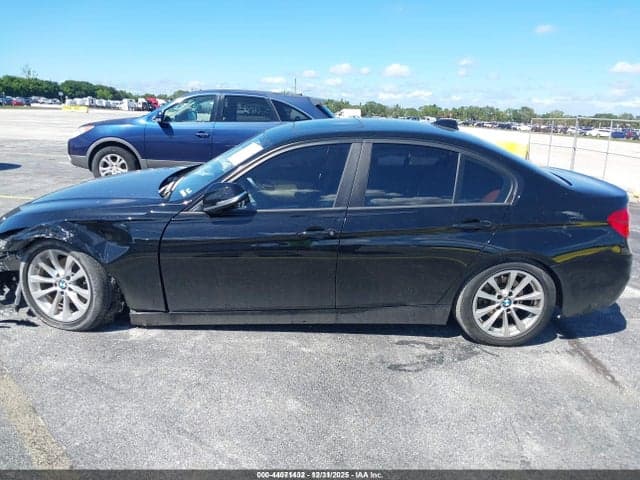 2017 BMW 320I 14