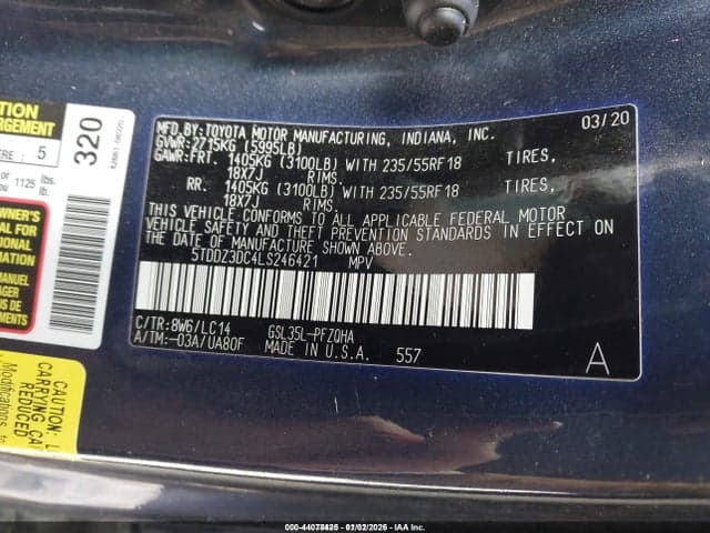 2020 TOYOTA SIENNA XLE 9