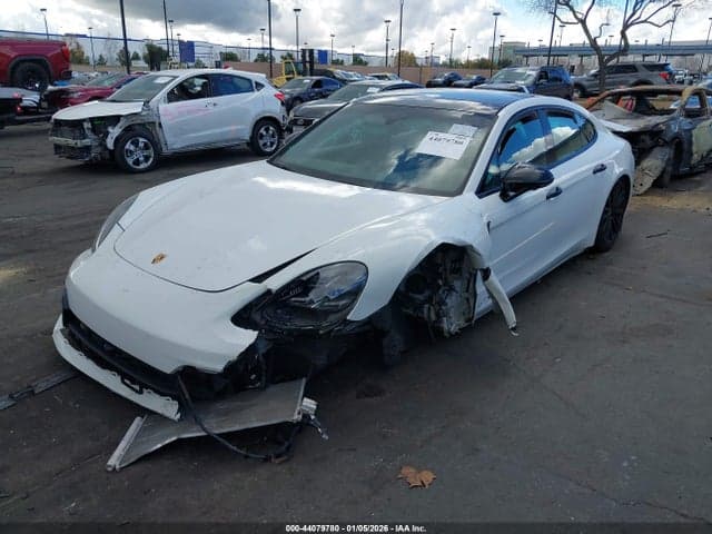 2019 PORSCHE PANAMERA GTS 2