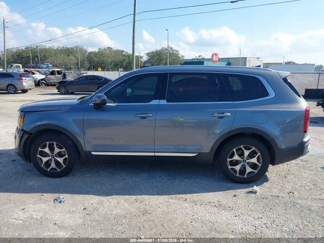 2022 KIA TELLURIDE EX 14