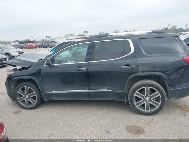 2017 GMC ACADIA DENALI 14