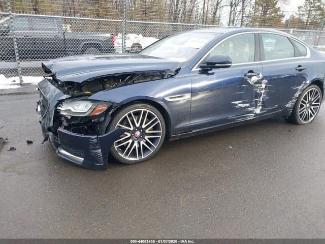 2016 JAGUAR XF 35T 2