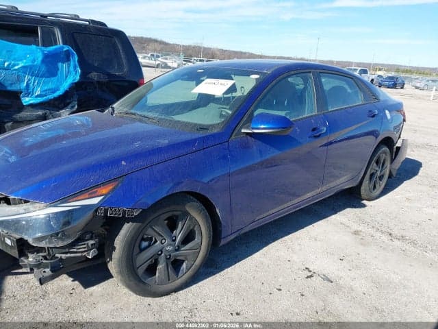 2022 HYUNDAI ELANTRA SEL 2
