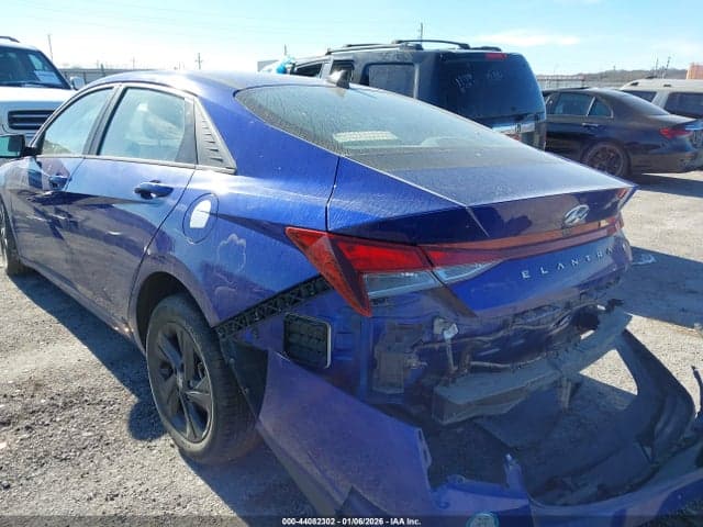 2022 HYUNDAI ELANTRA SEL 3