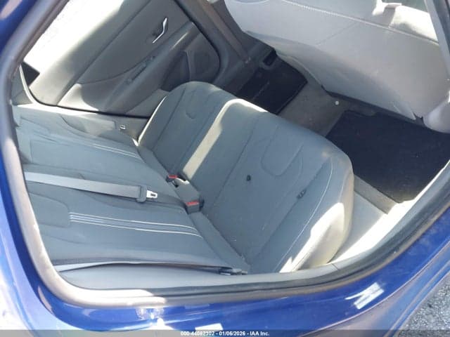 2022 HYUNDAI ELANTRA SEL 8