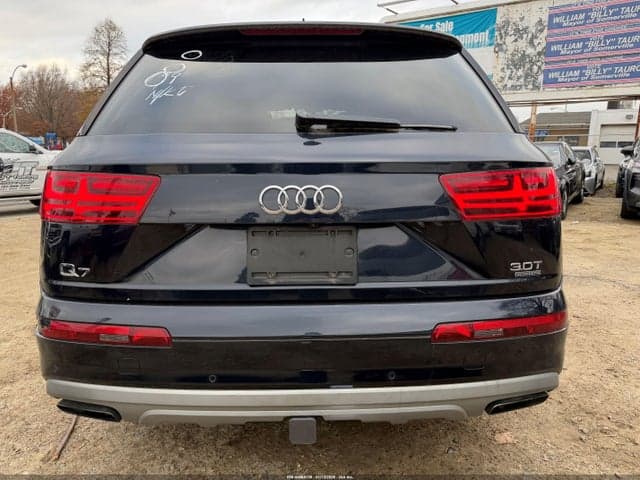 2017 AUDI Q7 3.0T PREMIUM 11