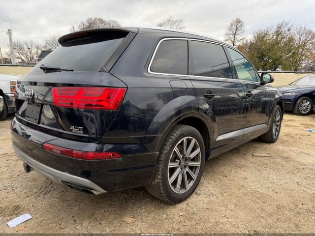 2017 AUDI Q7 3.0T PREMIUM 4