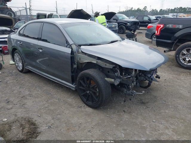 2015 VOLKSWAGEN PASSAT 1.8T