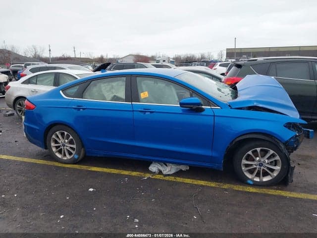 2020 FORD FUSION SE 13