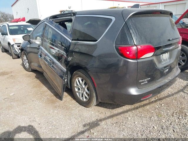 2017 CHRYSLER PACIFICA TOURING 3
