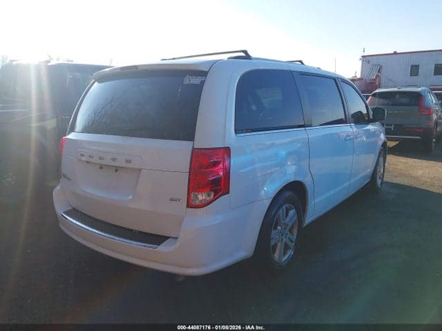2019 DODGE GRAND CARAVAN SXT 4