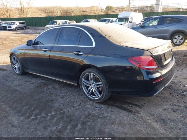 2017 MERCEDES-BENZ E 300 4MATIC 3