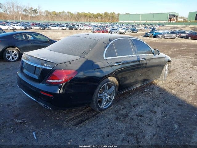 2017 MERCEDES-BENZ E 300 4MATIC 4