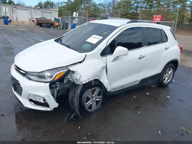 2017 CHEVROLET TRAX LT 2