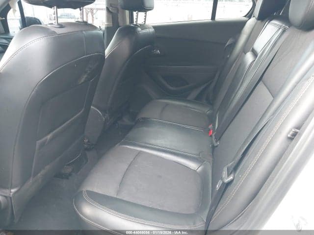 2017 CHEVROLET TRAX LT 8