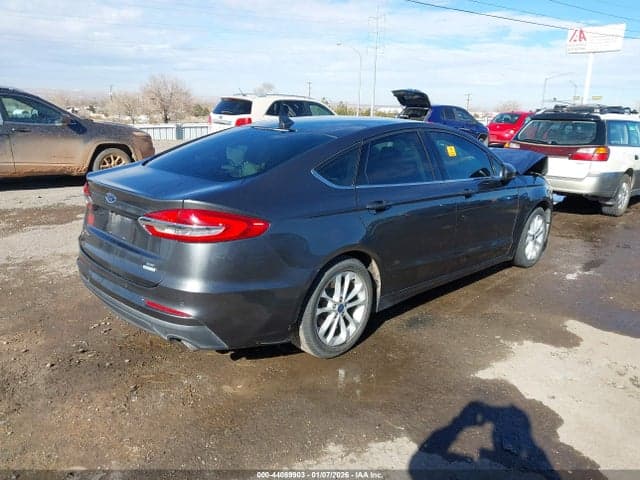 2019 FORD FUSION SE 4