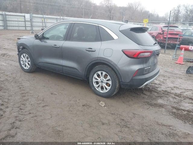 2023 FORD ESCAPE ACTIVE 3
