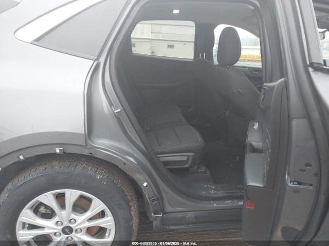 2023 FORD ESCAPE ACTIVE 8