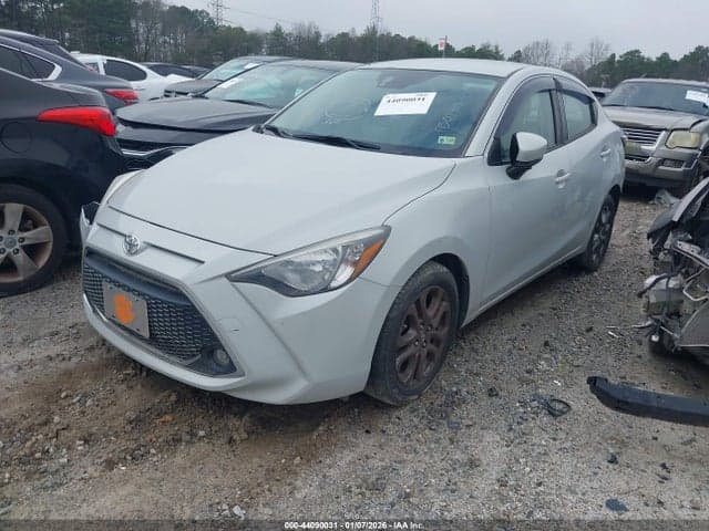 2019 TOYOTA YARIS LE 2