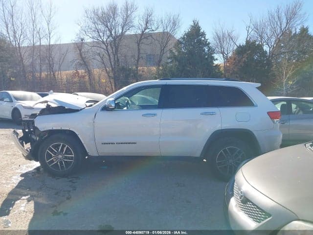 2017 JEEP GRAND CHEROKEE LIMITED 4X2 14