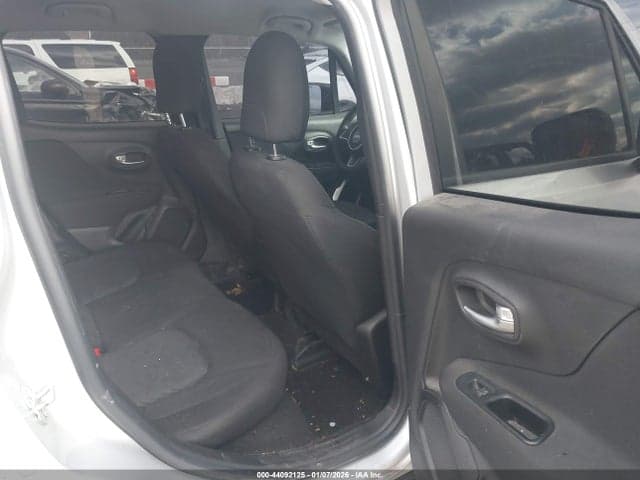 2019 JEEP RENEGADE SPORT 4X4 8