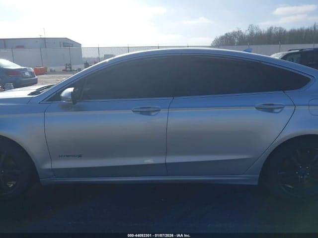 2019 FORD FUSION HYBRID TITANIUM 15