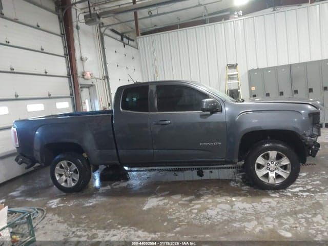 2017 GMC CANYON SLE 14