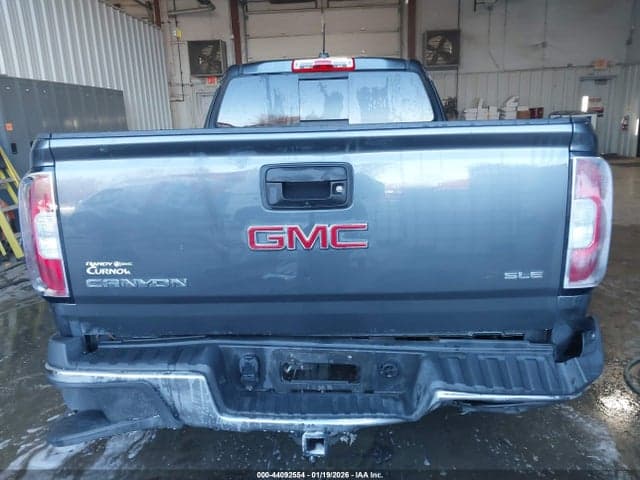 2017 GMC CANYON SLE 17