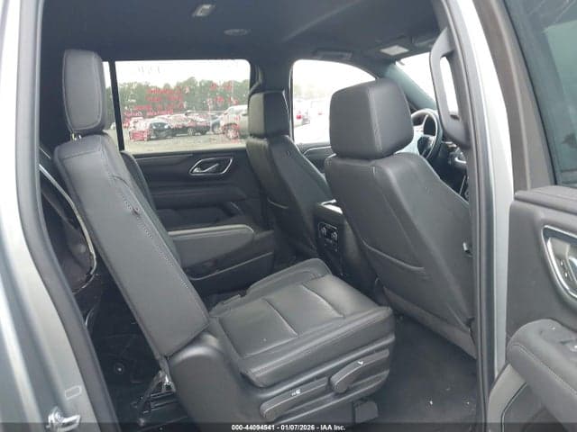 2023 CHEVROLET SUBURBAN 4WD Z71 8