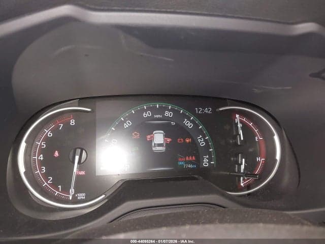 2025 TOYOTA RAV4 LE 7