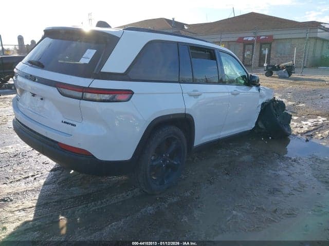 2023 JEEP GRAND CHEROKEE LIMITED 4