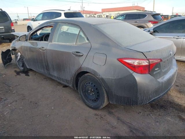 2017 TOYOTA COROLLA LE 3