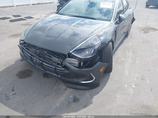 2021 HYUNDAI SONATA SE 6