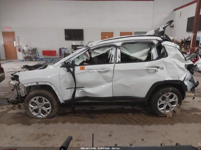 2024 JEEP COMPASS LATITUDE 4X4 13