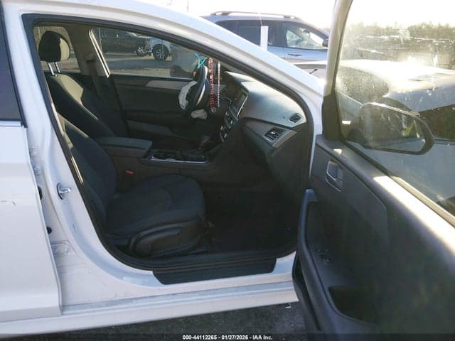 2019 HYUNDAI SONATA SE 5