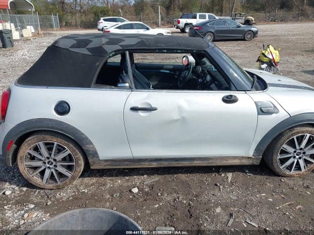 2023 MINI CONVERTIBLE COOPER 6