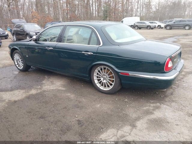 2007 JAGUAR XJ XJ8 3