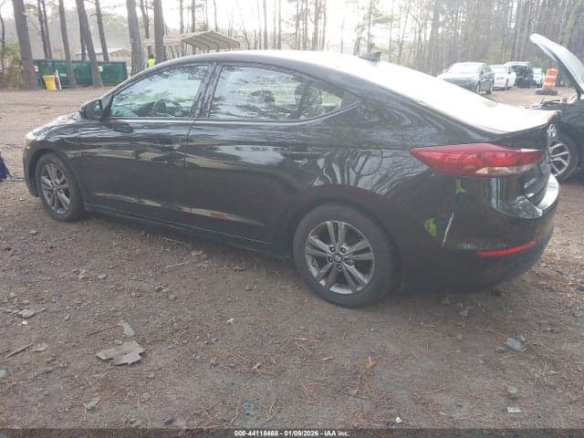 2017 HYUNDAI ELANTRA SE 3