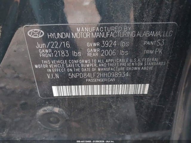 2017 HYUNDAI ELANTRA SE 9