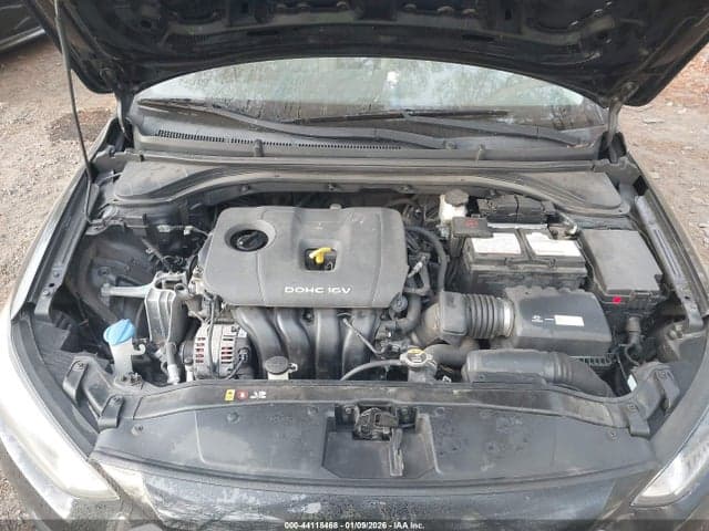 2017 HYUNDAI ELANTRA SE 10